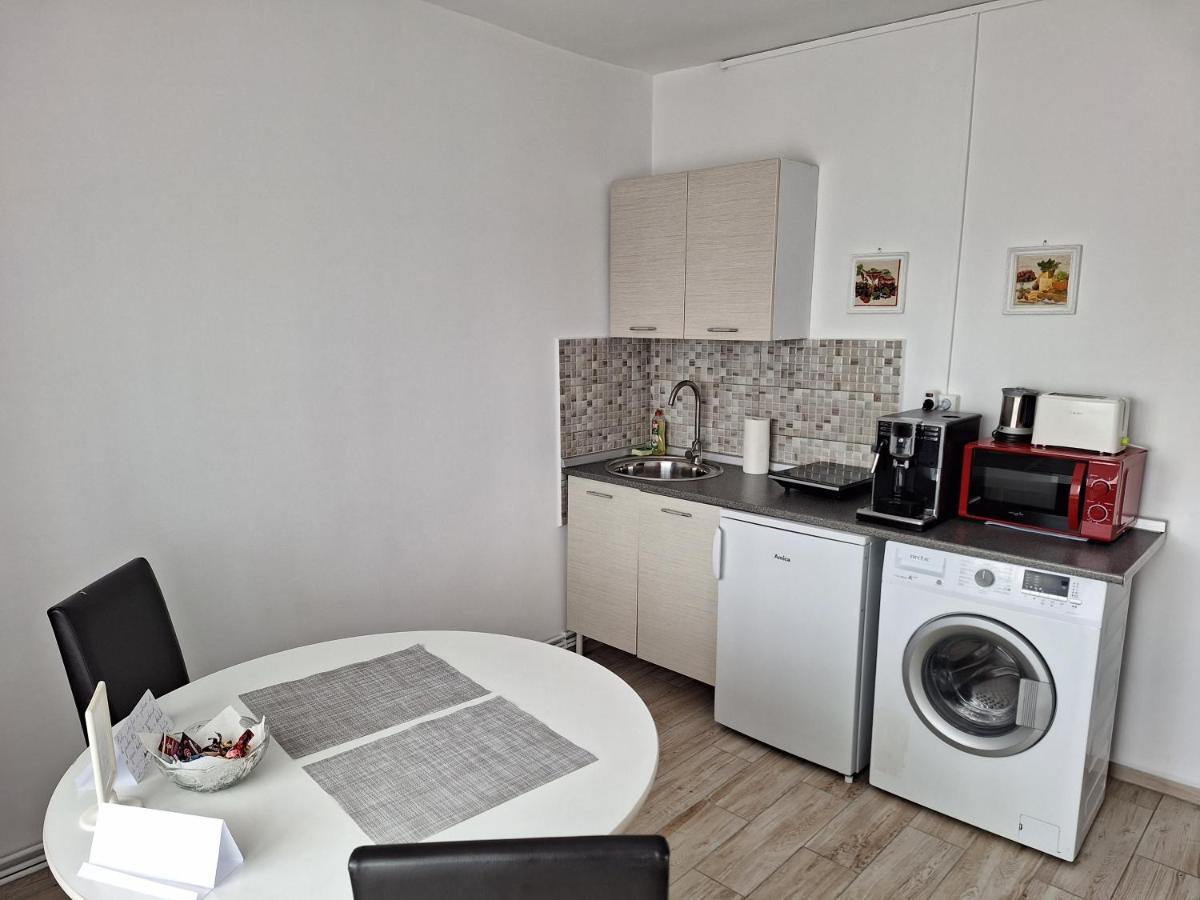 Farmec Apartament Cluj-Napoca Buitenkant foto